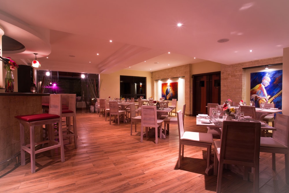 Bidwood Suite Hotel 39/50