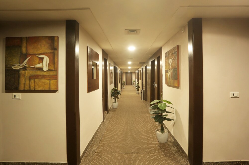 VESTA MAURYA PALACE 29/67