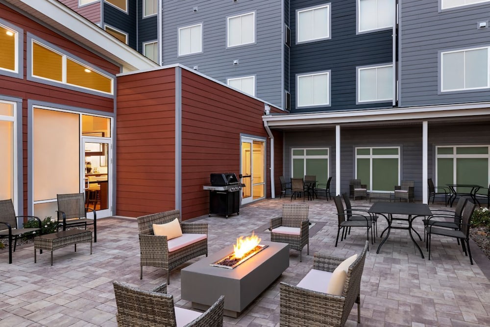 Residence Inn by Marriott Mechanicsburg 16/40