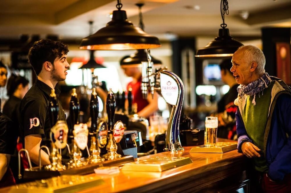 The Starling Cloud By Marston S Inns 30/31
