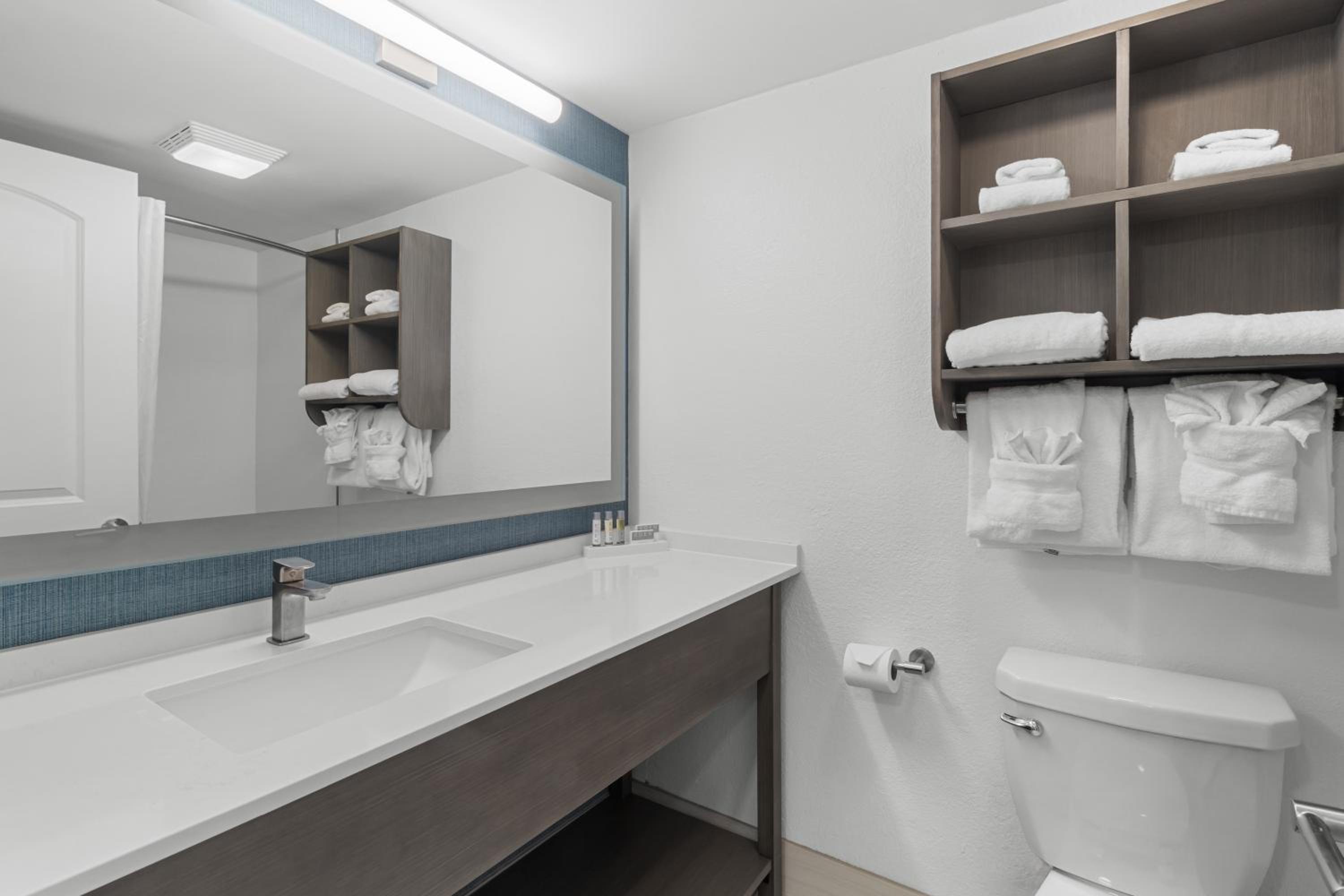 Schooner, Deluxe, Ocean View، Compass Cove Resort 5/8