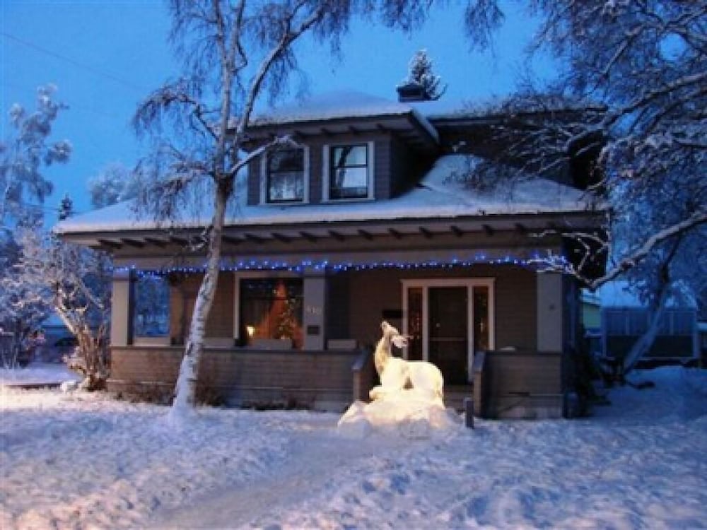 Alaska Heritage House 1/74