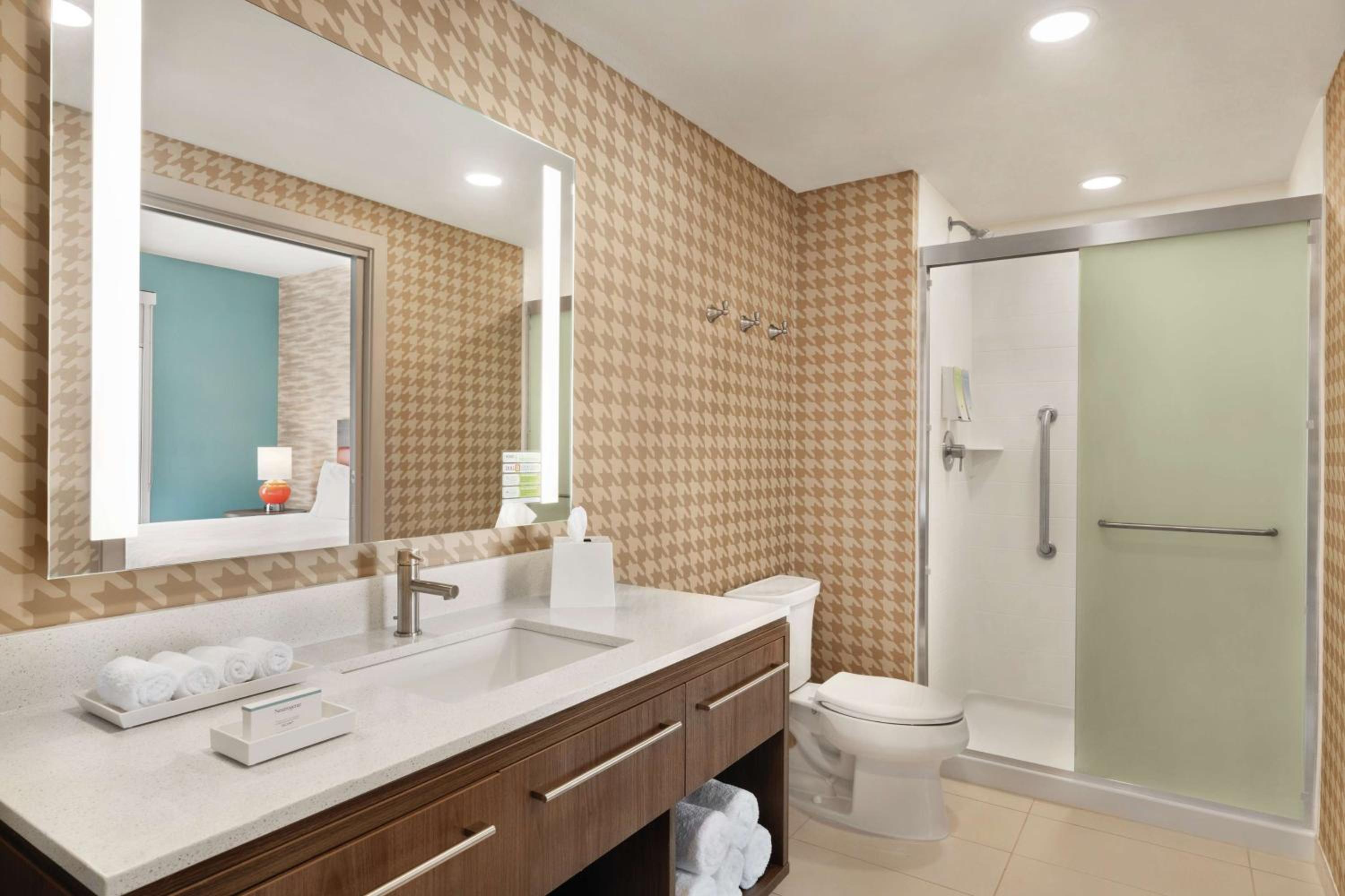 جناح بسرير كينج بغرفة نوم واحدة مع أريكة، Home2 Suitesby Hilton Lancaster Pa 2/4