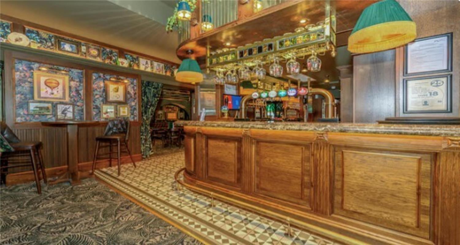 The Bull Hotel, Sure Hotel Collection by Best Western 6/49