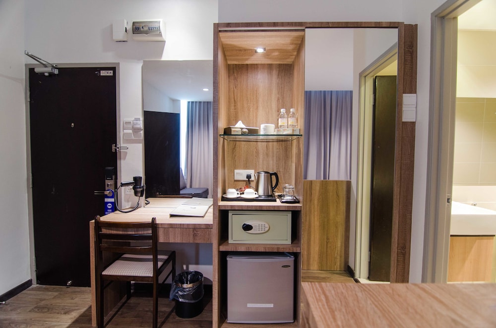 Mornington Hotel Soon Choon 34/36