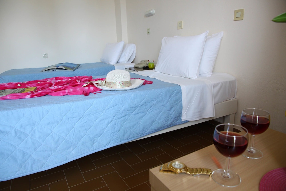 Triton Garden Hotel 16/49