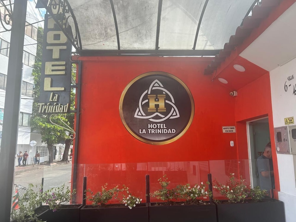 Ayenda Boutique La Trinidad 4/17