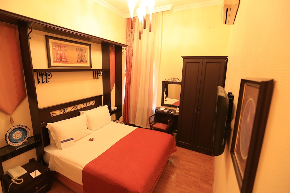 Ottoman Imperial Hotel Istanbul 25/73
