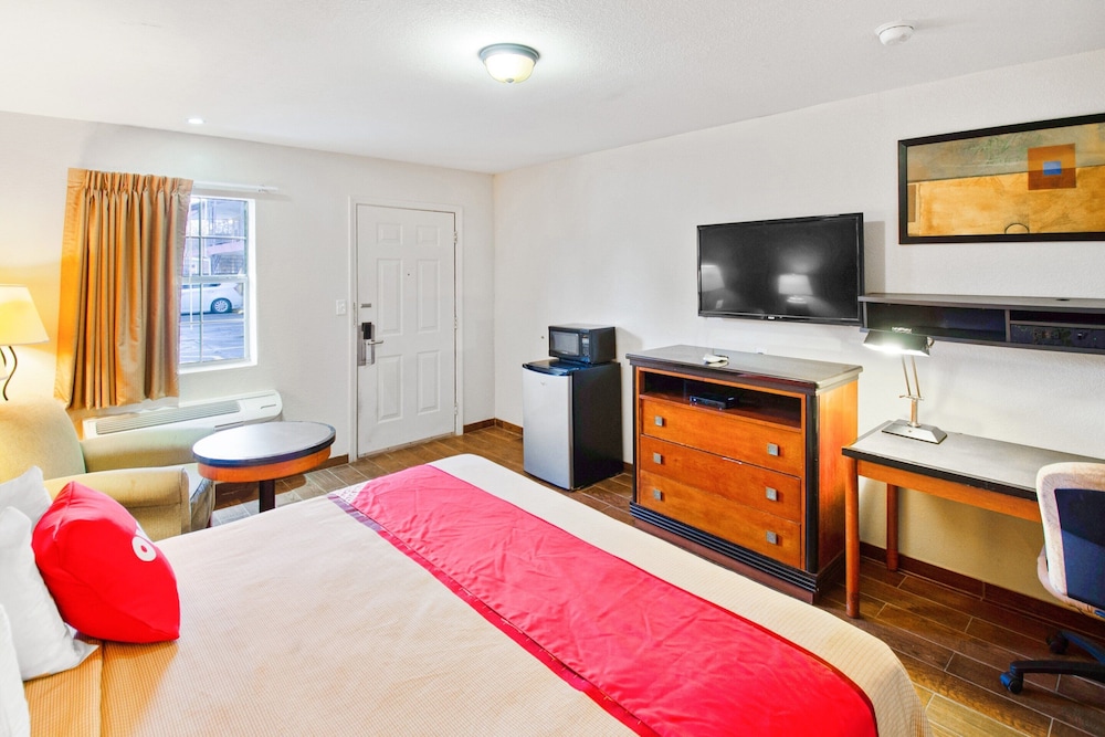 Hotel Blytheville AR I-55 7/33