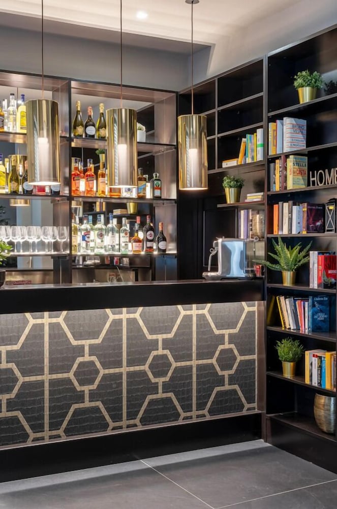Flom Boutique Hotel 4/50