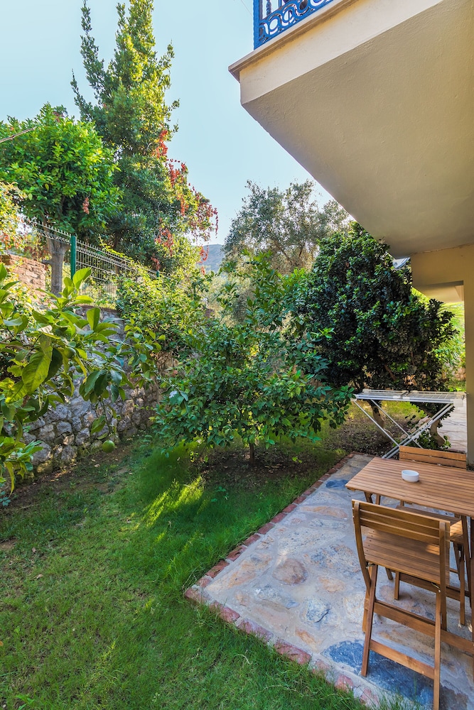 Mavi Deniz Konuk Evi 28/48