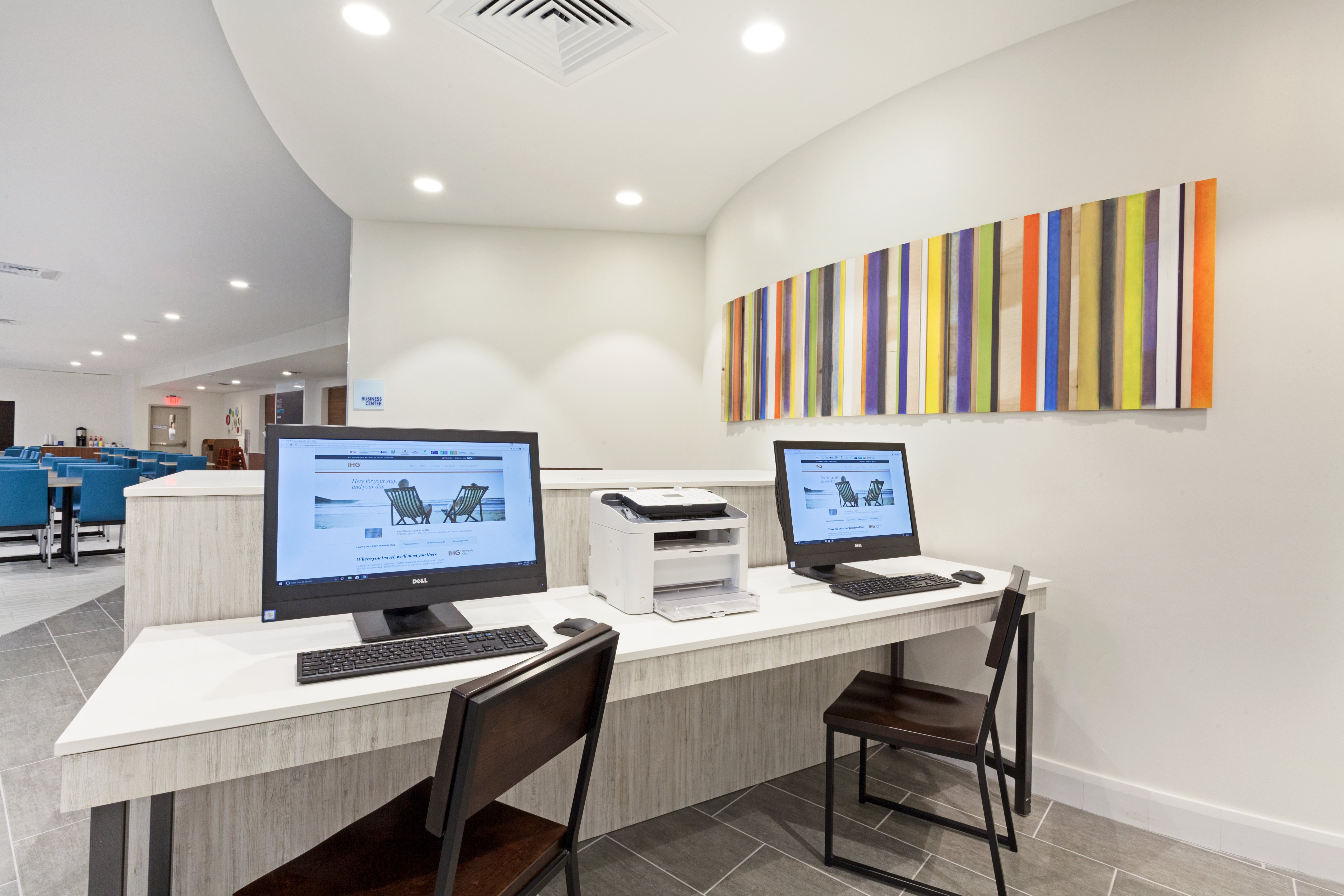 Holiday Inn Express Suites Panama City Beach 38/50