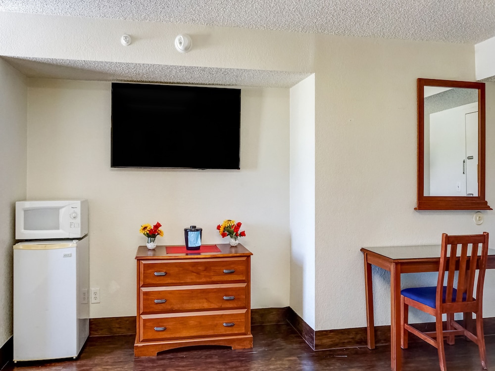 Hotel Killeen East Central 8/15