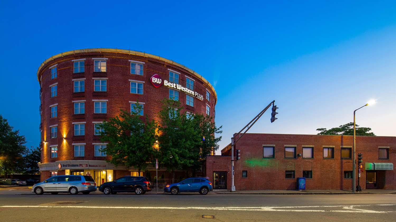 Roundhouse Suites 5/6