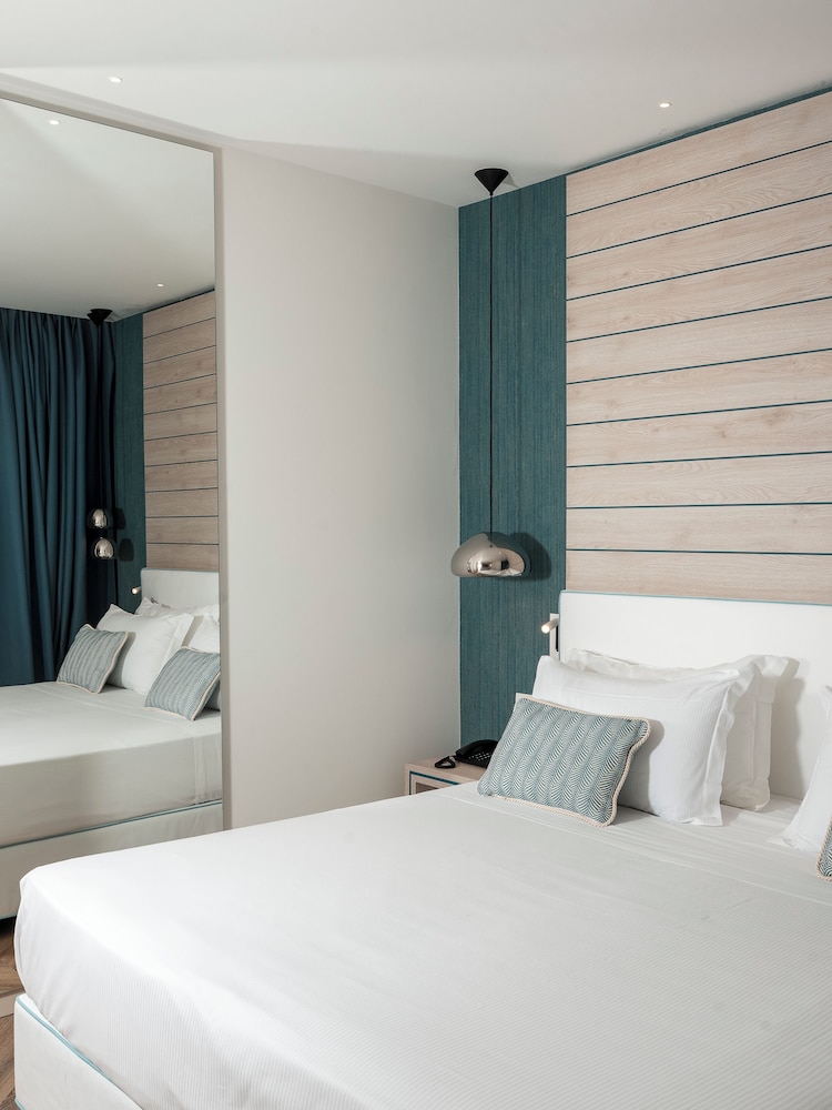 Hotel Tirrenia 13/50