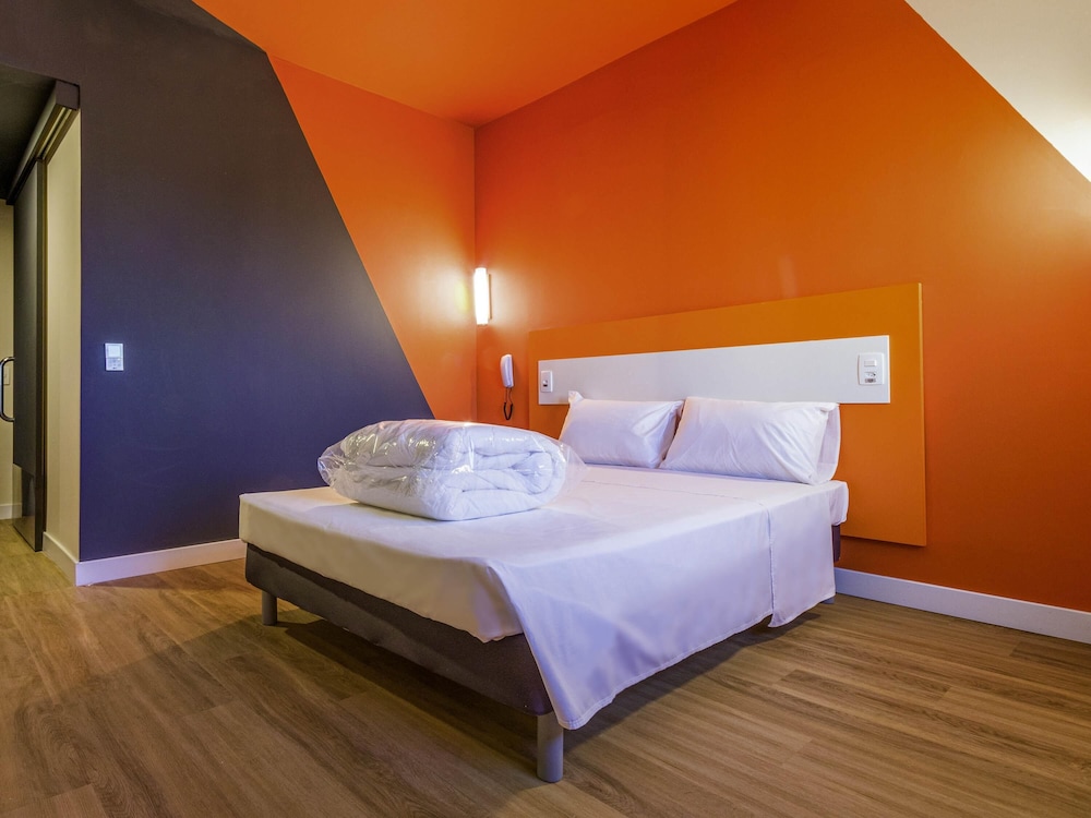 Ibis Budget Ribeirao Preto Vila do Golf 6/24