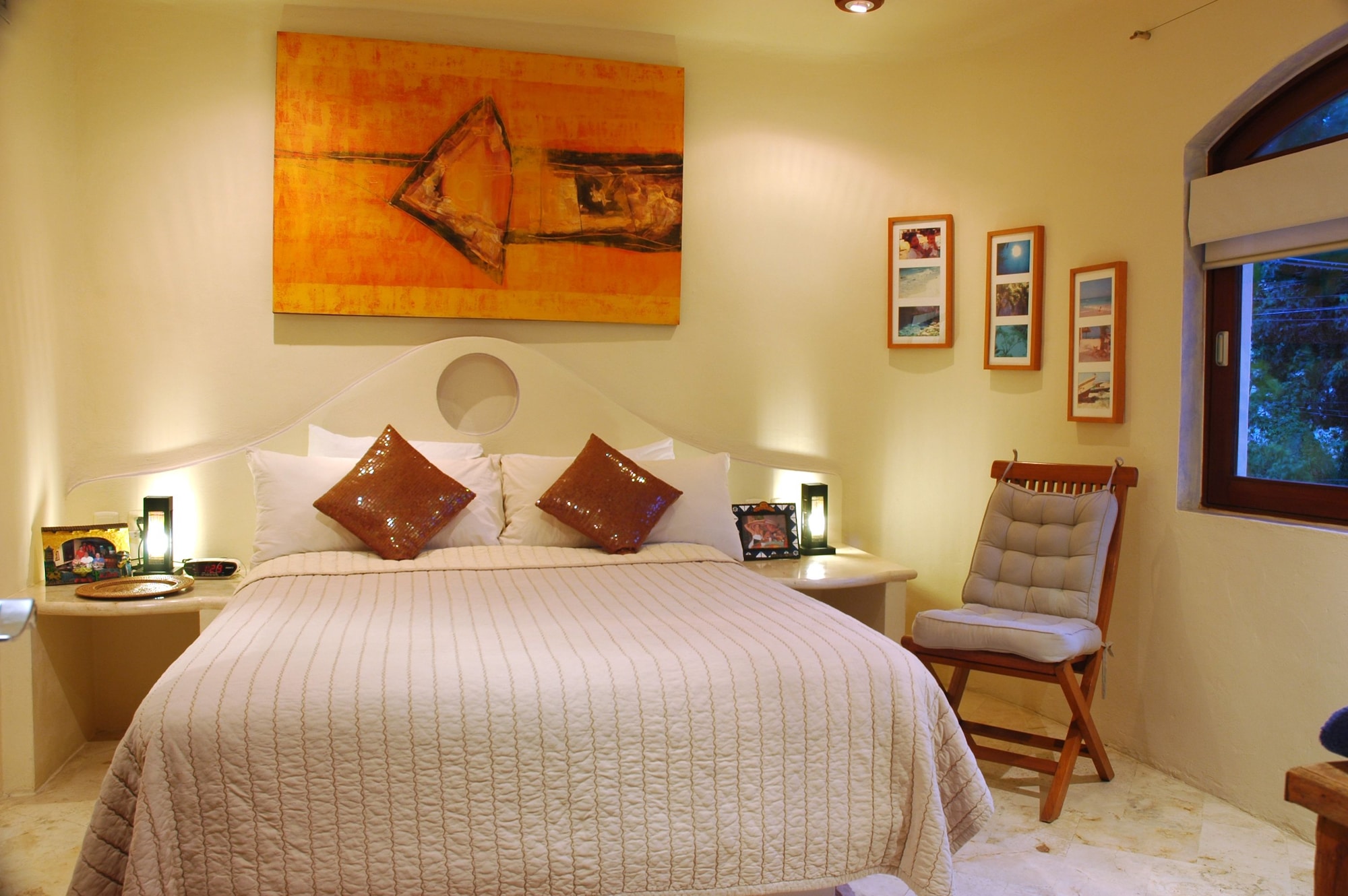 1 BEDROOM, CONDO, ECONOMY, GARDEN VIEW, KITCHEN