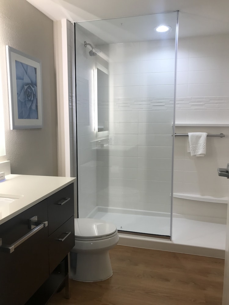 Towneplace Suites Dallas Mesquite 12/56