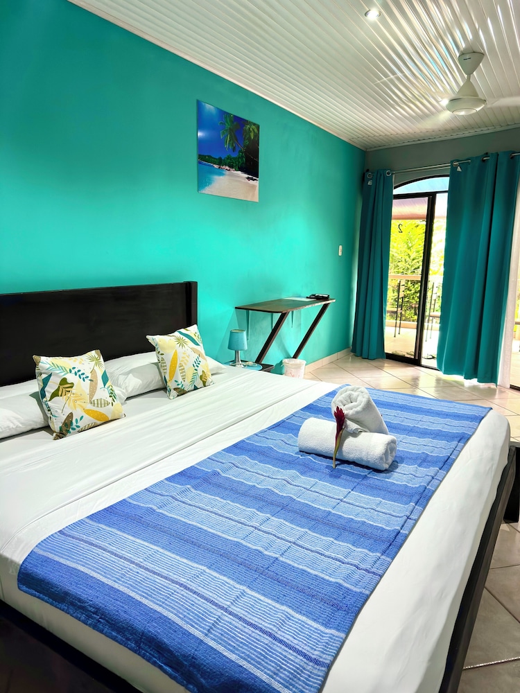Hotel Colibri 9/50