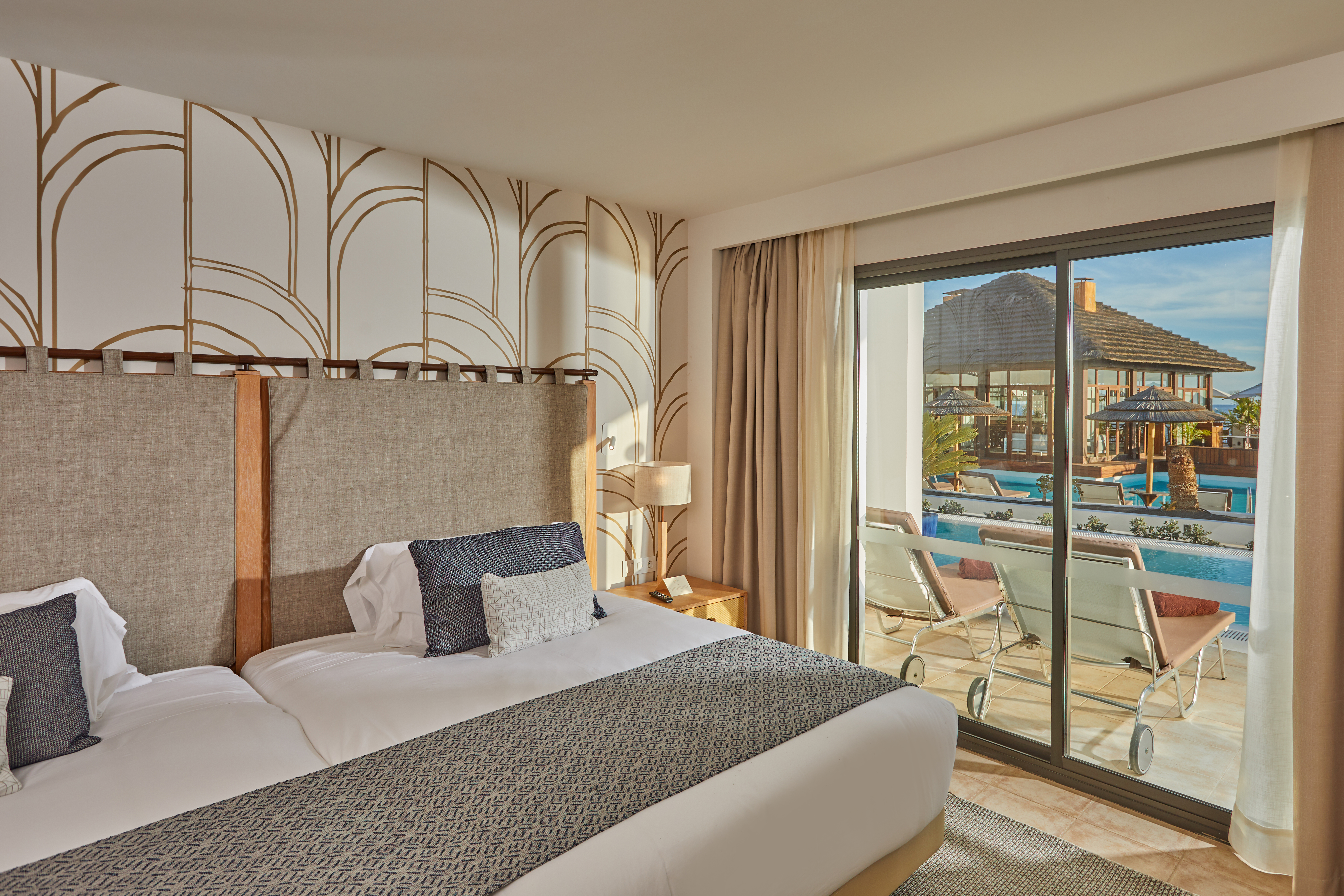 Preferred Club, Swim Up, Suite, Ocean View