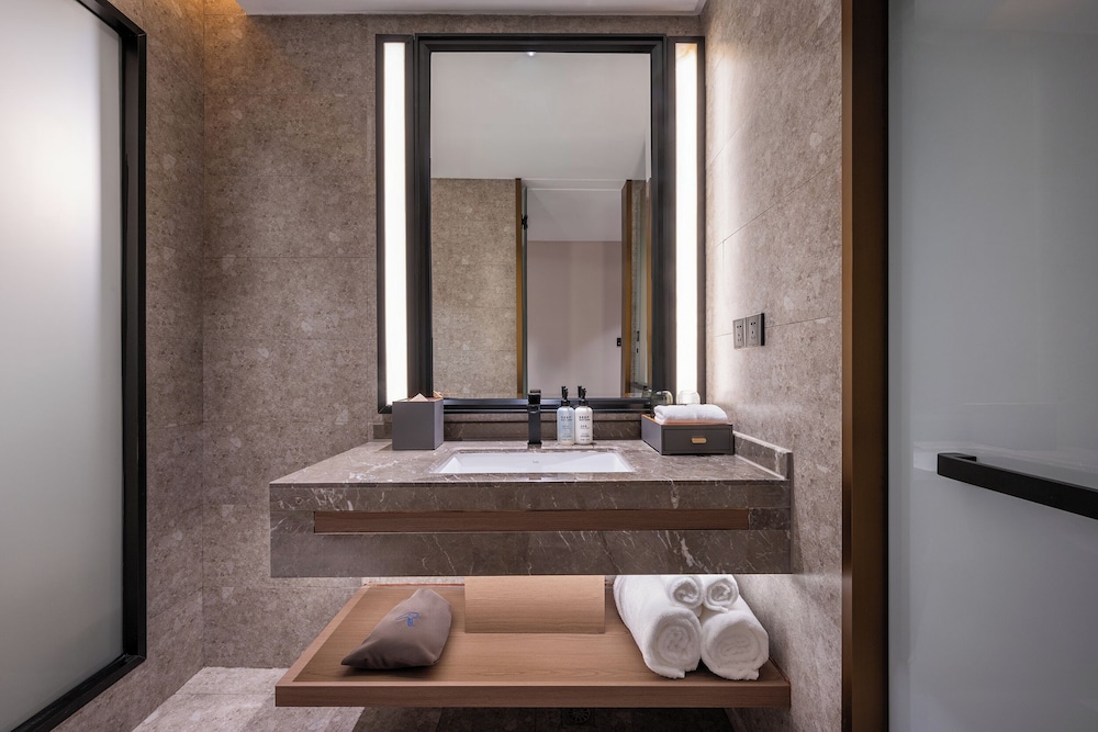 Novotel Hangzhou Xintiandi 48/50