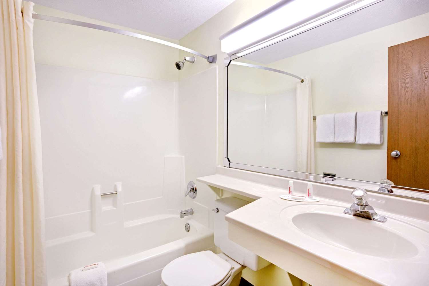 Super 8 by Wyndham Aberdeen East 19/20