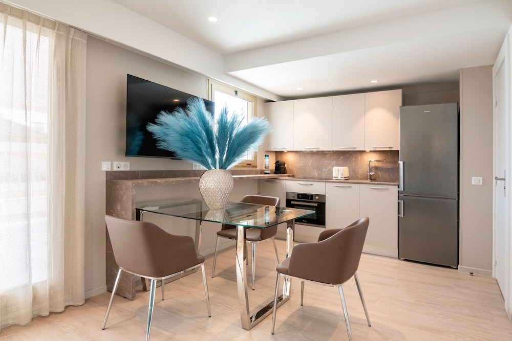 Residence Hoteliere Chambord 25/32