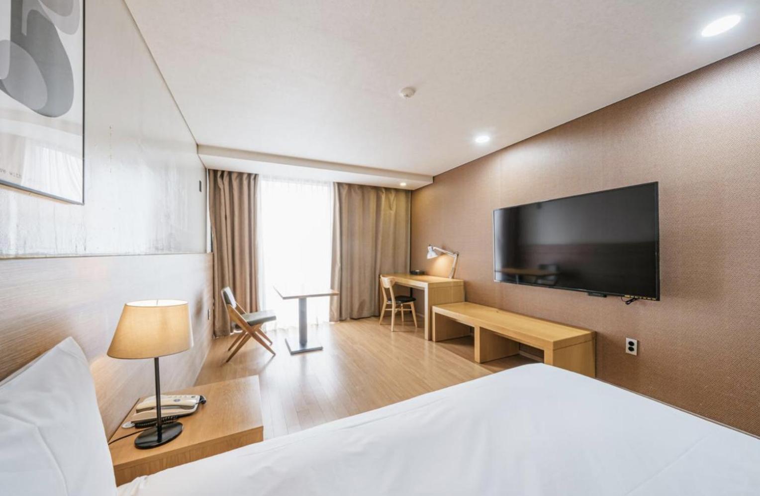 S Hotel Jeju 19/35