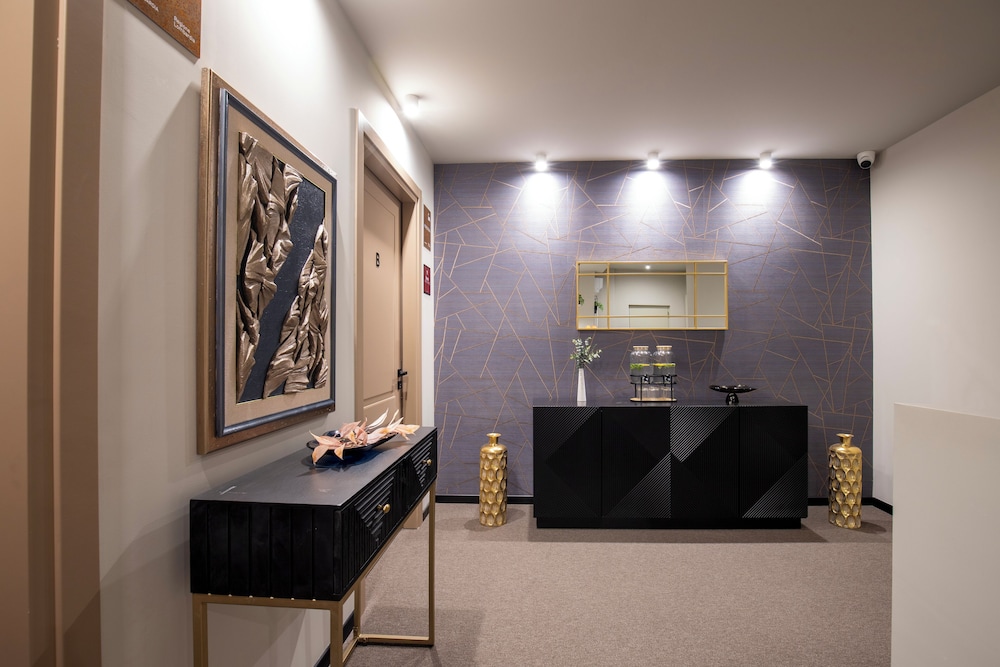 AH - Collezione Brera 32/44