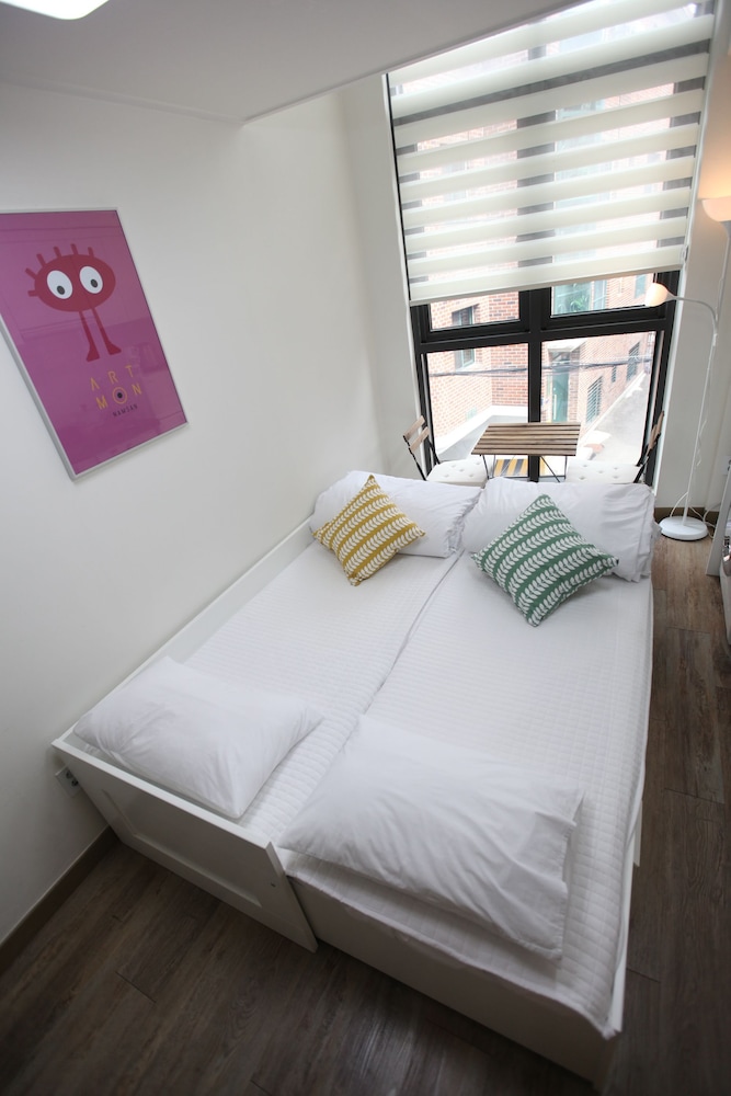 Myeongdong Artmonstay Guesthouse 13/74