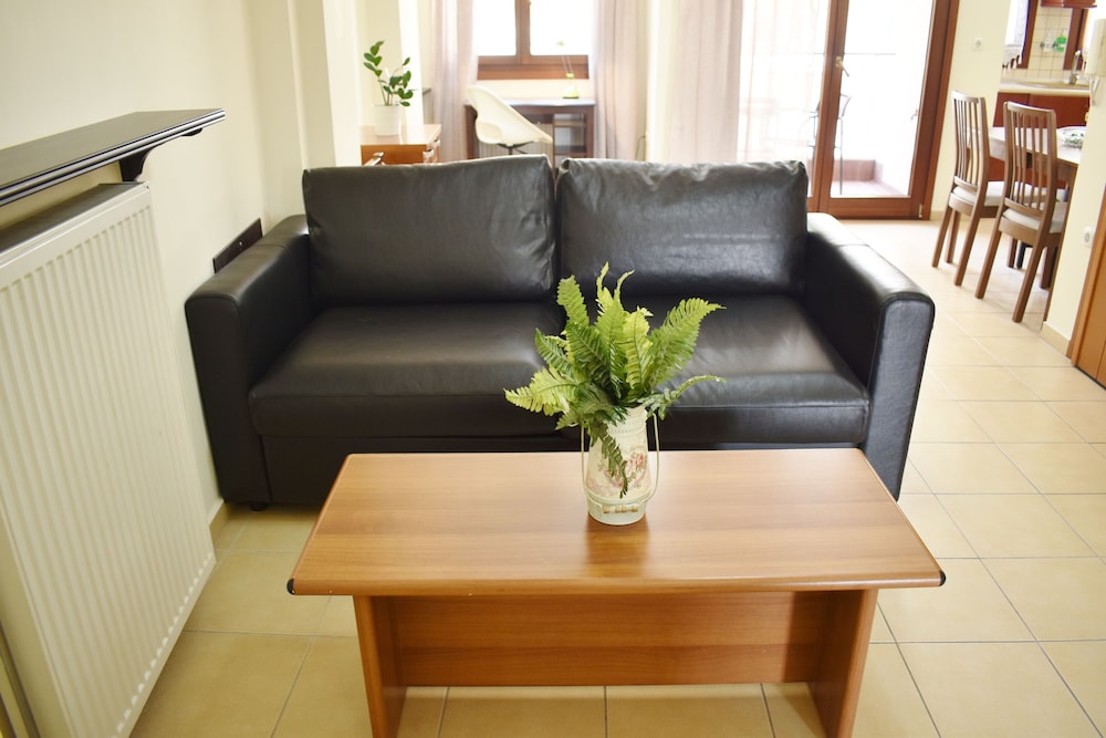 Kripis Studios Thessaloniki 34/50