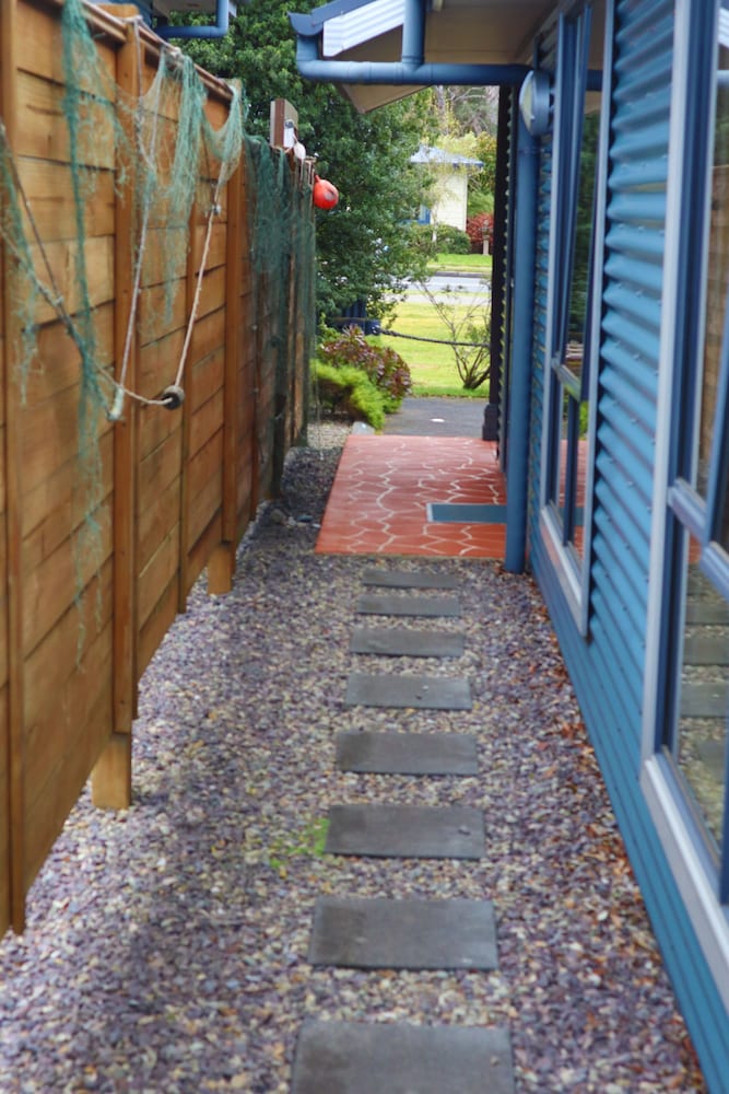 Strahan Bungalows 5/44