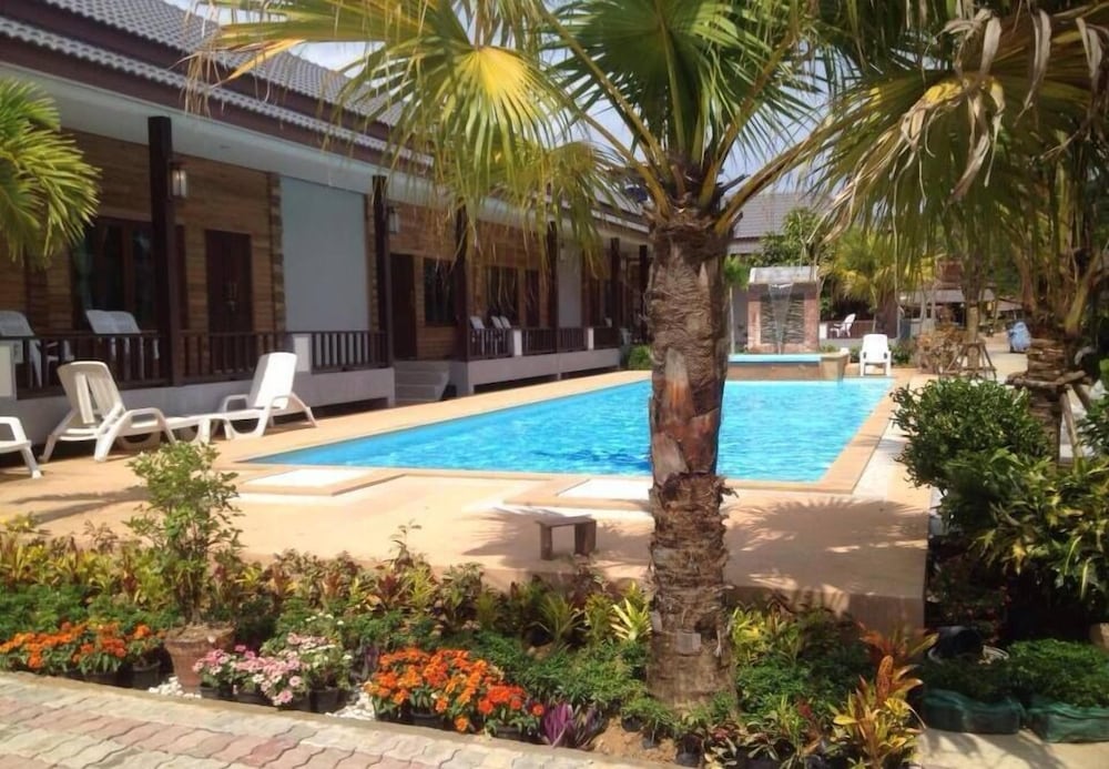 Khum Laanta Resort 7/66
