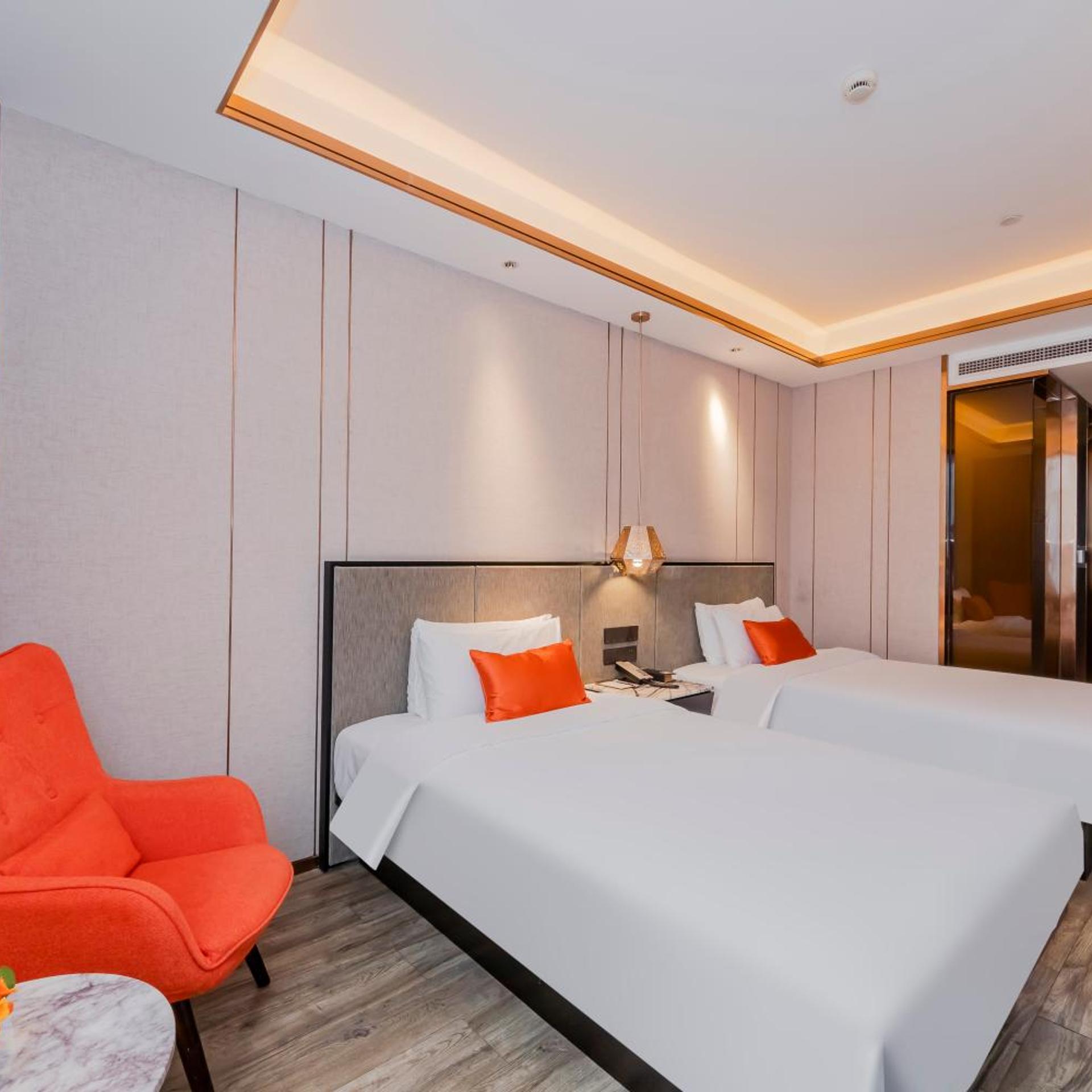 Yitel Premium (Shanghai people's Square Nanjing Road Pedestrian Street shop) 11/47