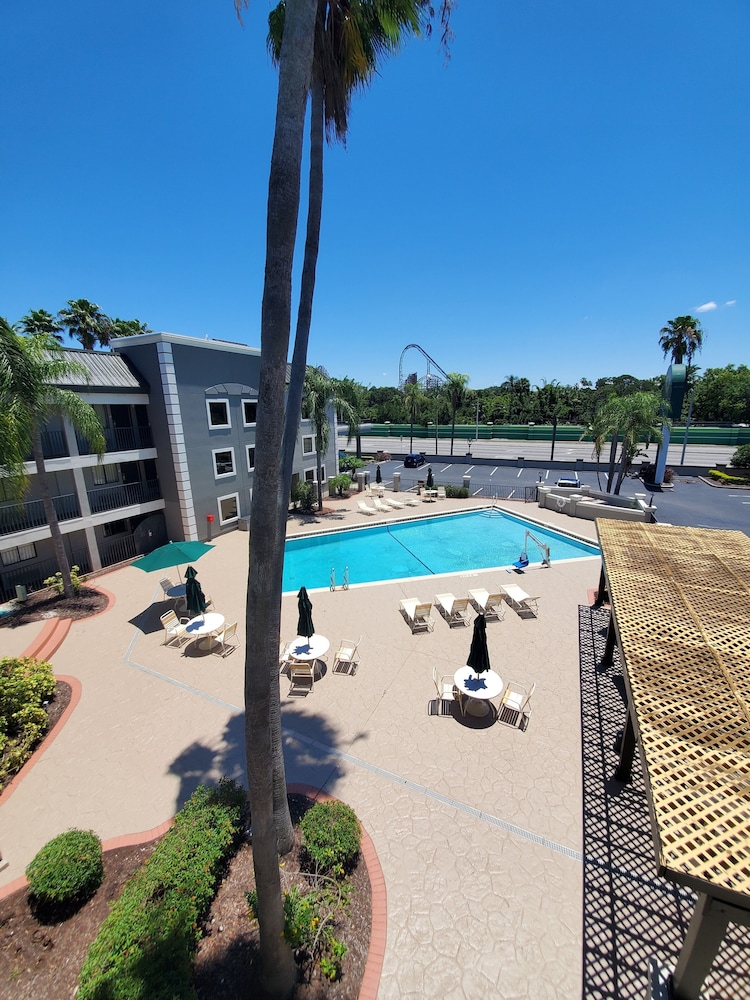 La Quinta Inn by Wyndham Tampa Near Busch Gardens 5/66
