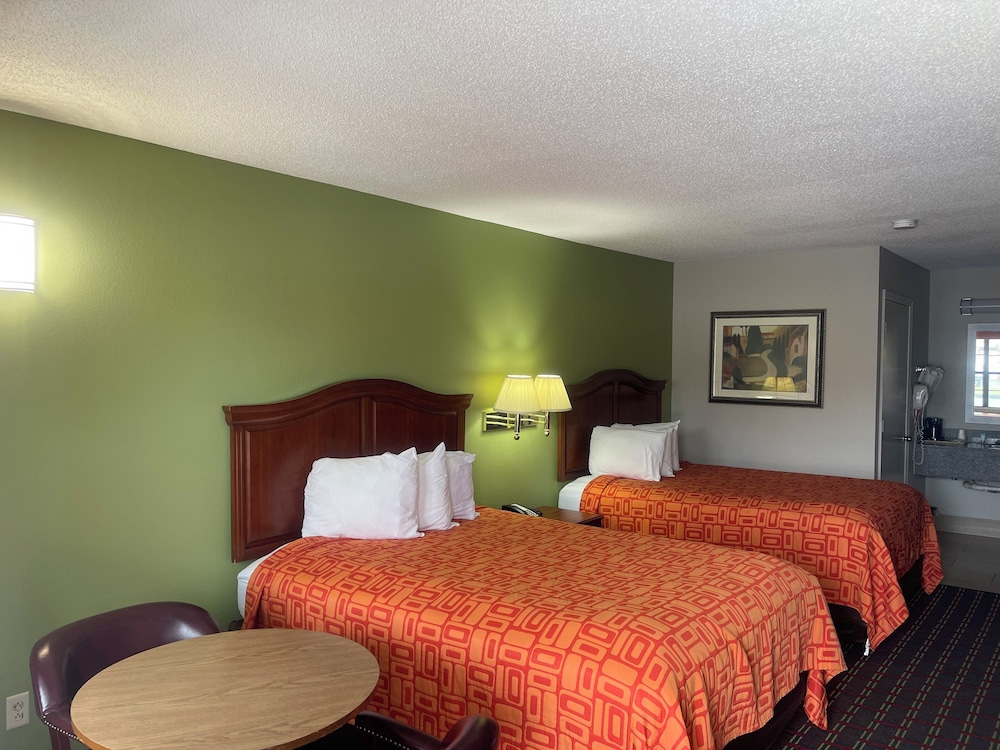 Loyalty Inn Hawkinsville 17/37