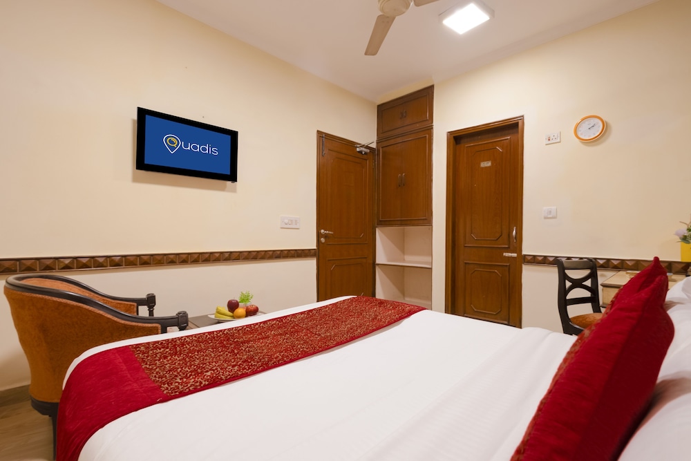 Amar Inn 23/57