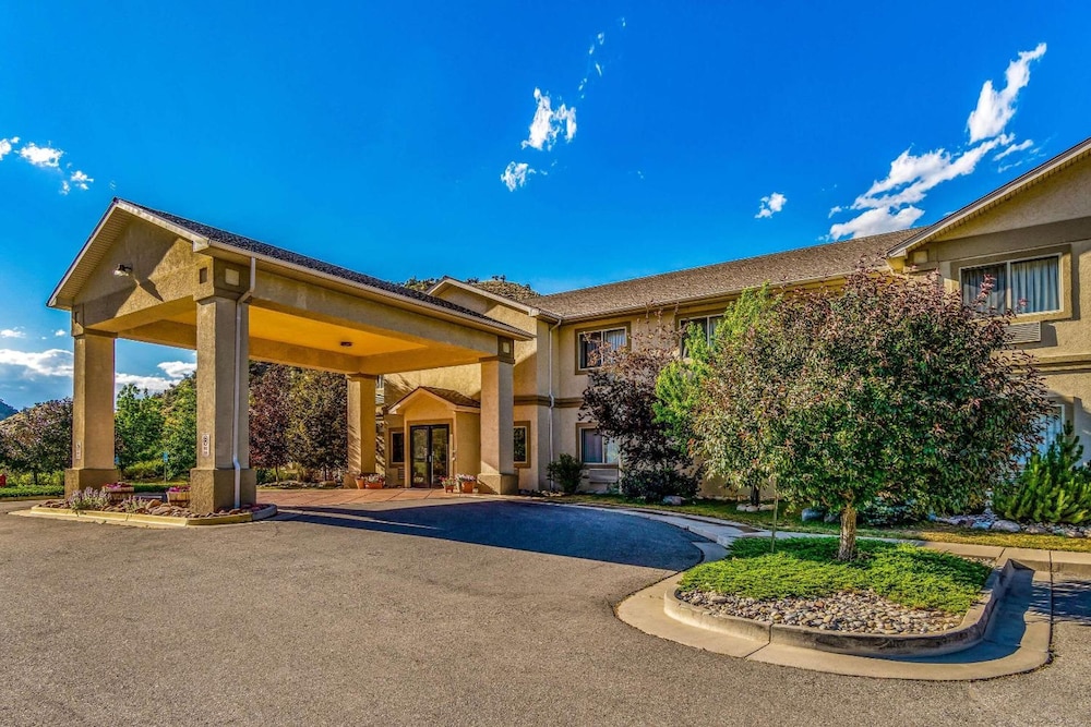 Wingate by Wyndham New Castle - Glenwood Springs 45/50