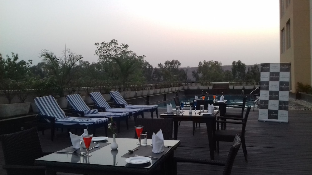 Gurmon Hotels Sohna Road Gurugram a Member of Radisson Individuals 58/75