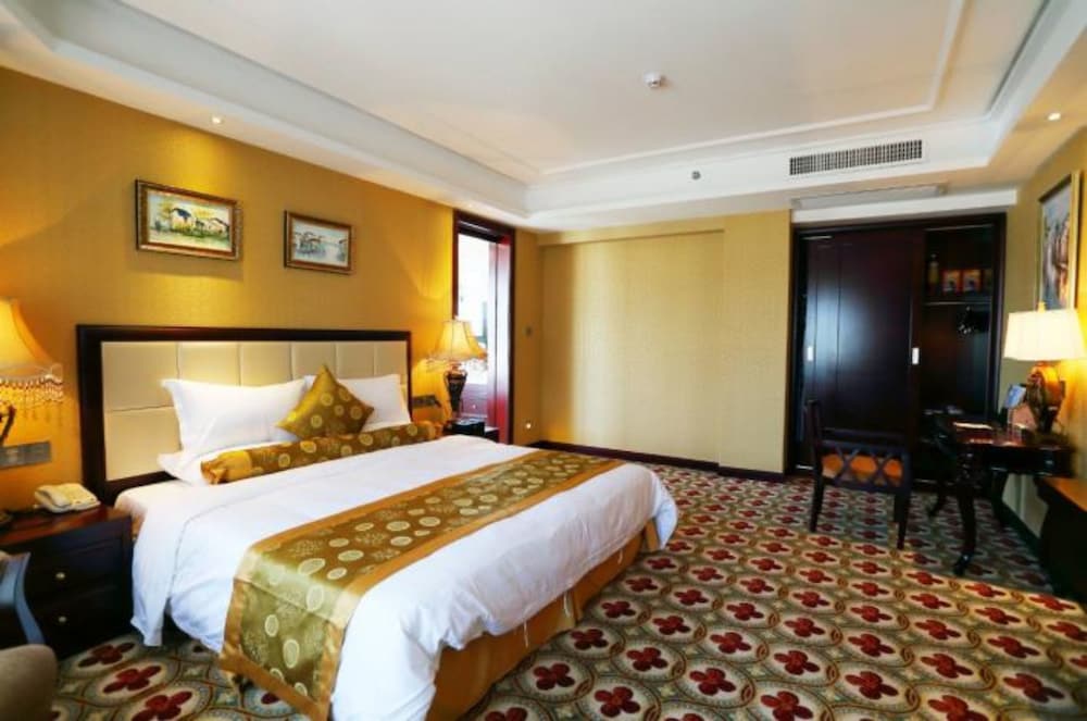 Taishan Bojue Hotel 18/69