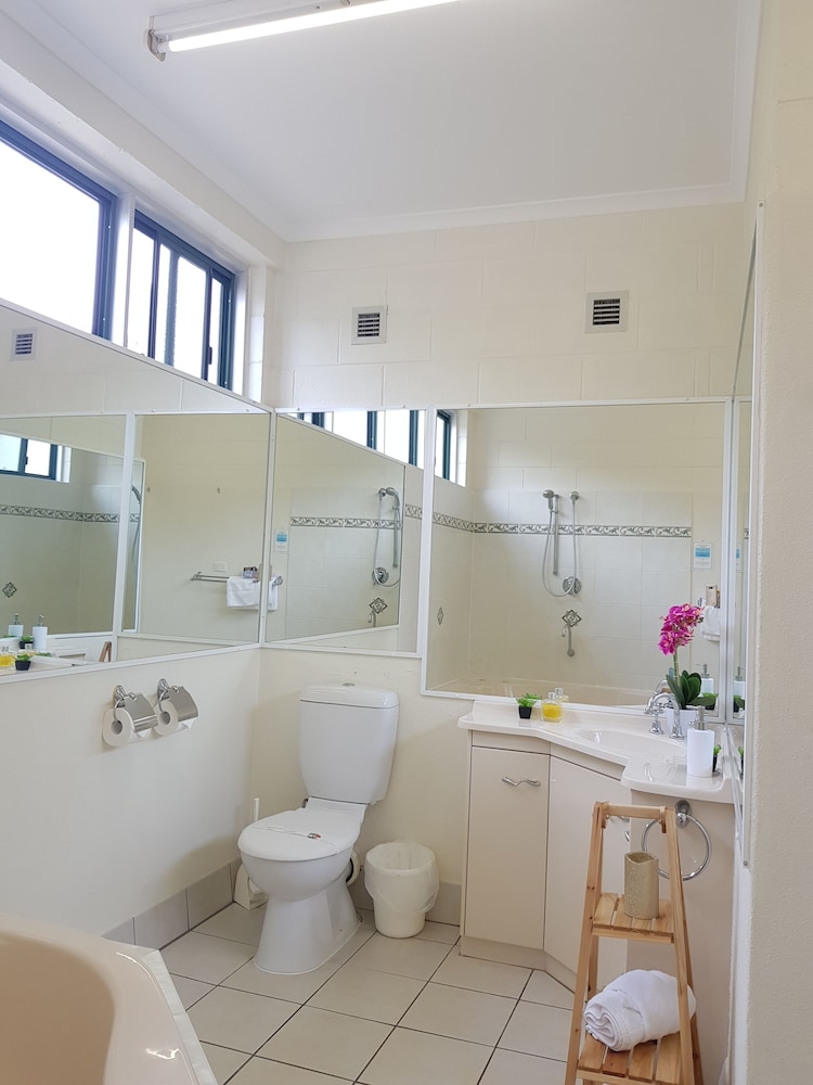 غرفة بسرير كينج بغرفة نوم واحدة، Harbour Lodge Motel Gladstone 3/3