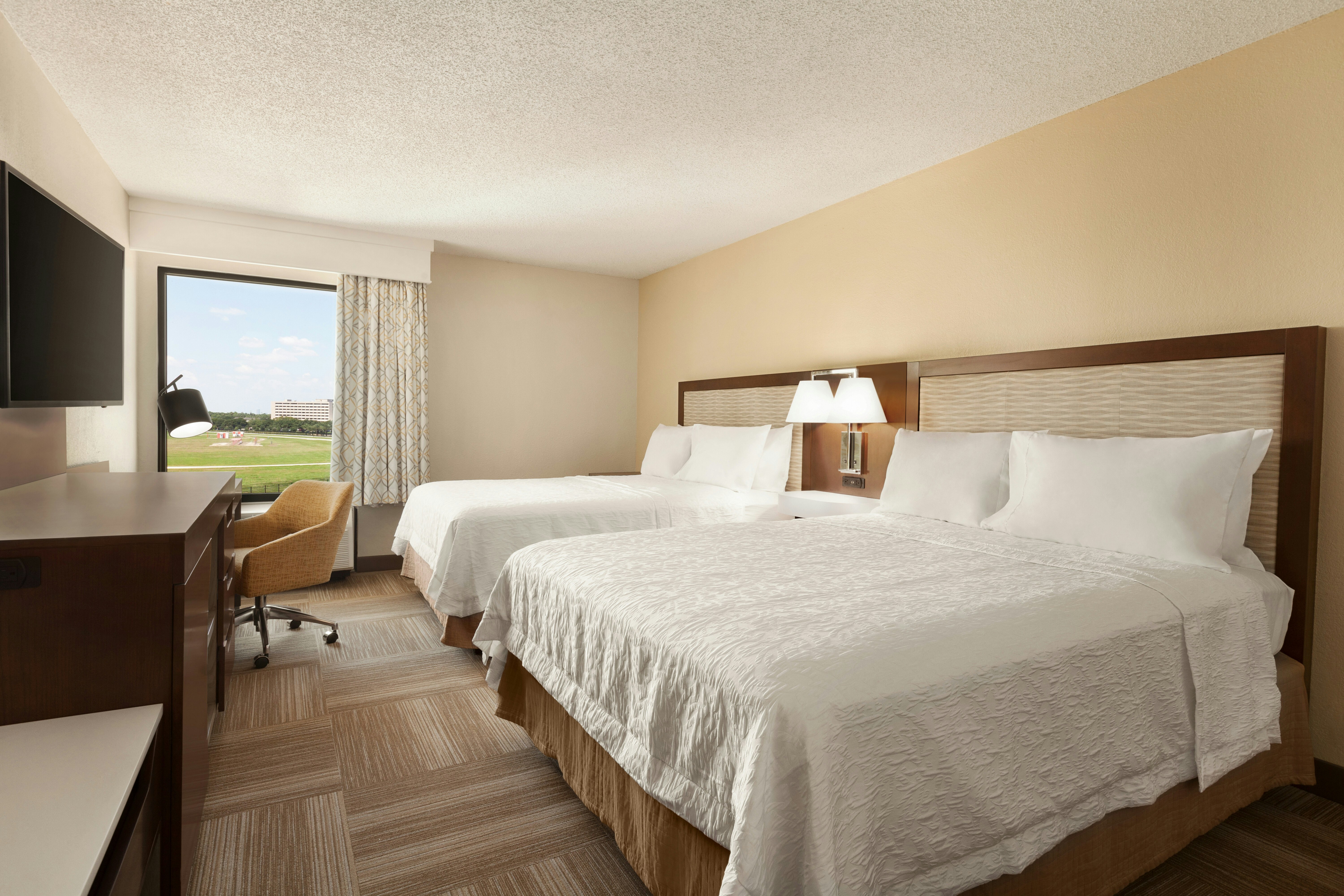 room, 2 queen beds