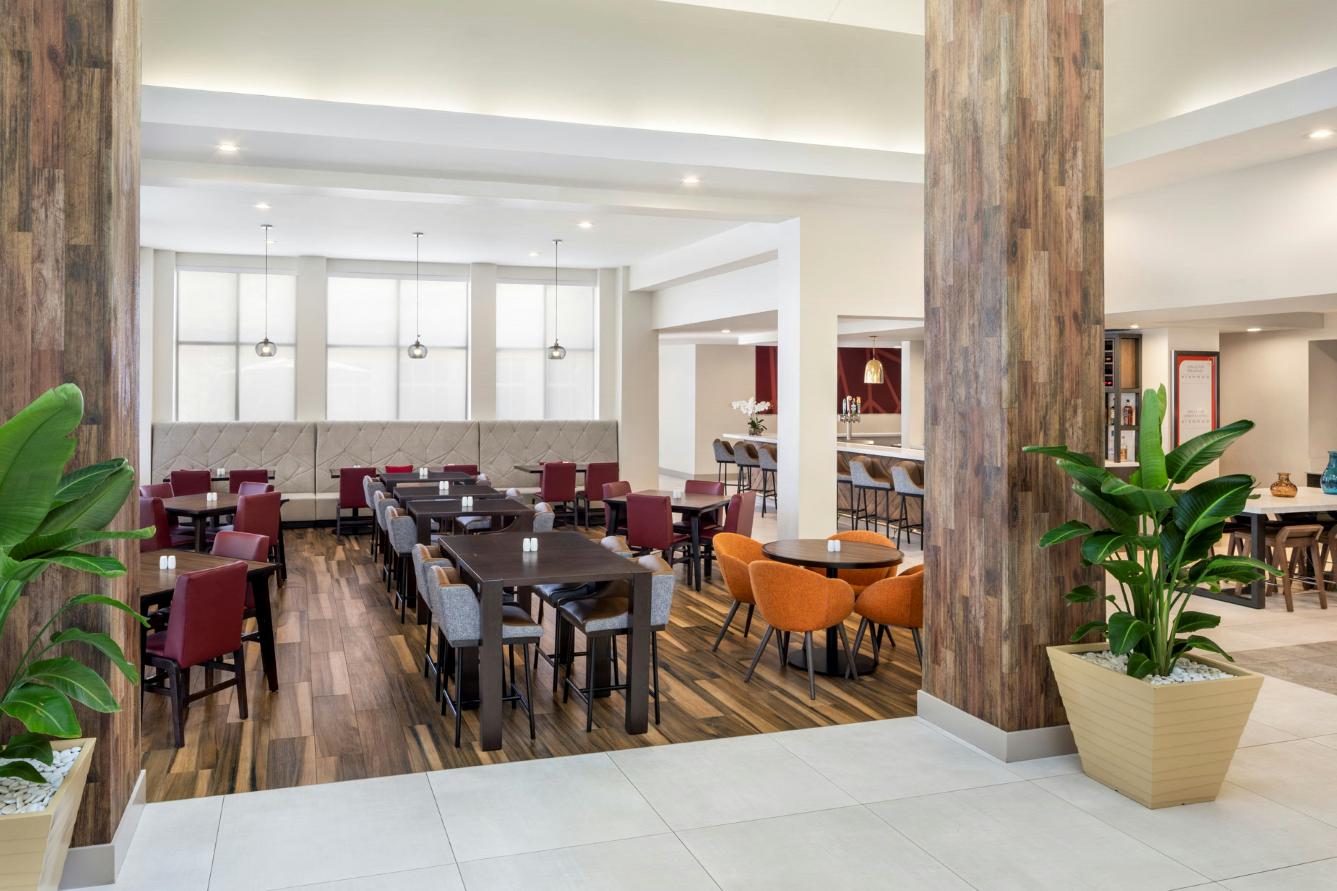 Hilton Garden Inn Miami Airport West 38/64