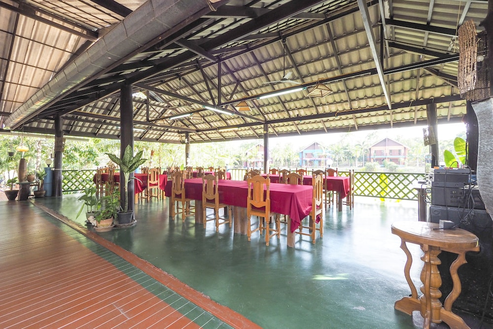 Saensukkho Hotel & Resort 45/65
