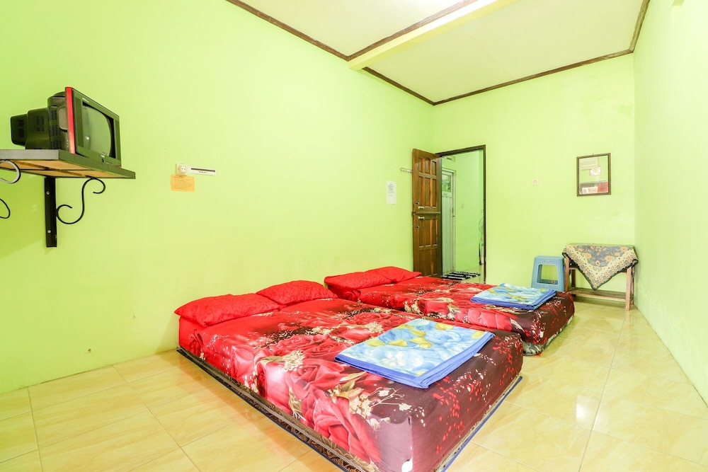 Penginapan Roro Mendut by ZUZU 10/50