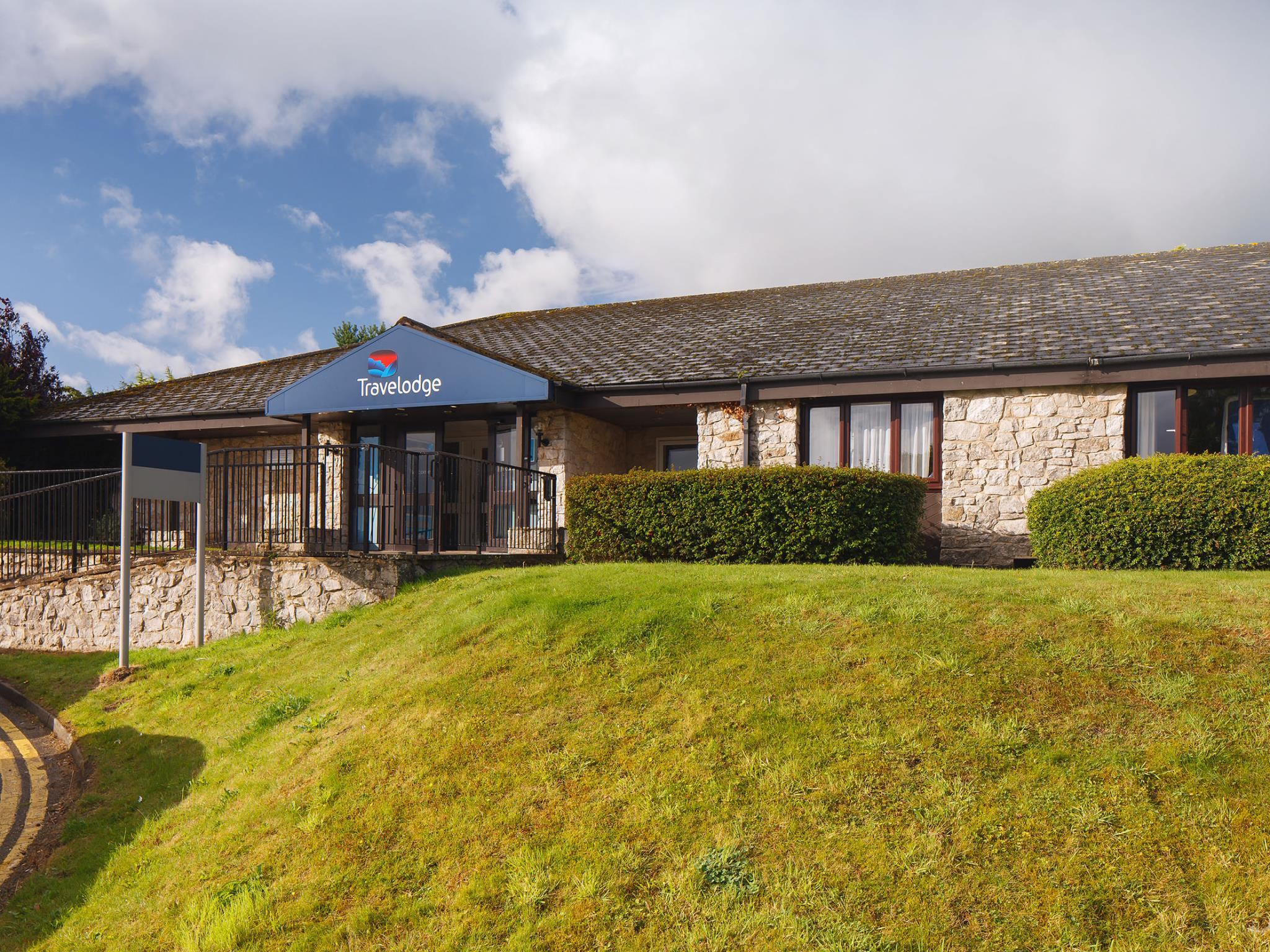 Travelodge Halkyn 11/13