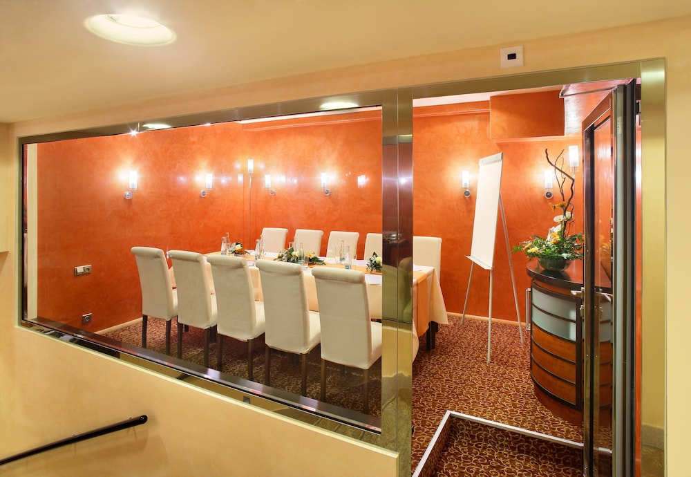 Adria Hotel Prague 23/46