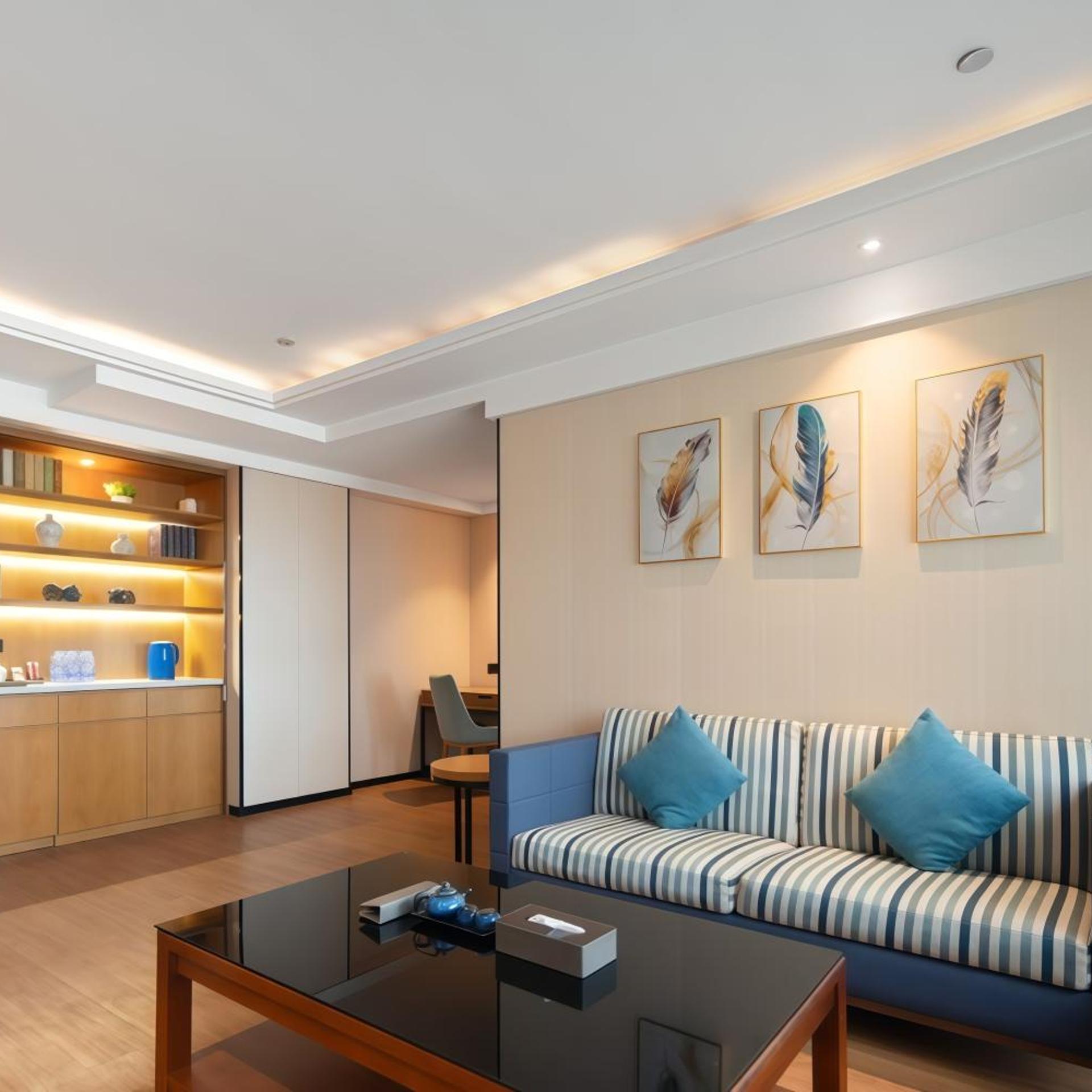 Huhua International Hotel (Shanghai Songjiang) 27/35