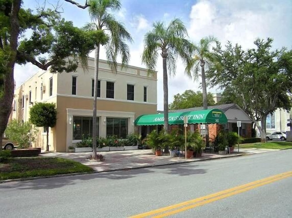 The Inn on Third 58/59