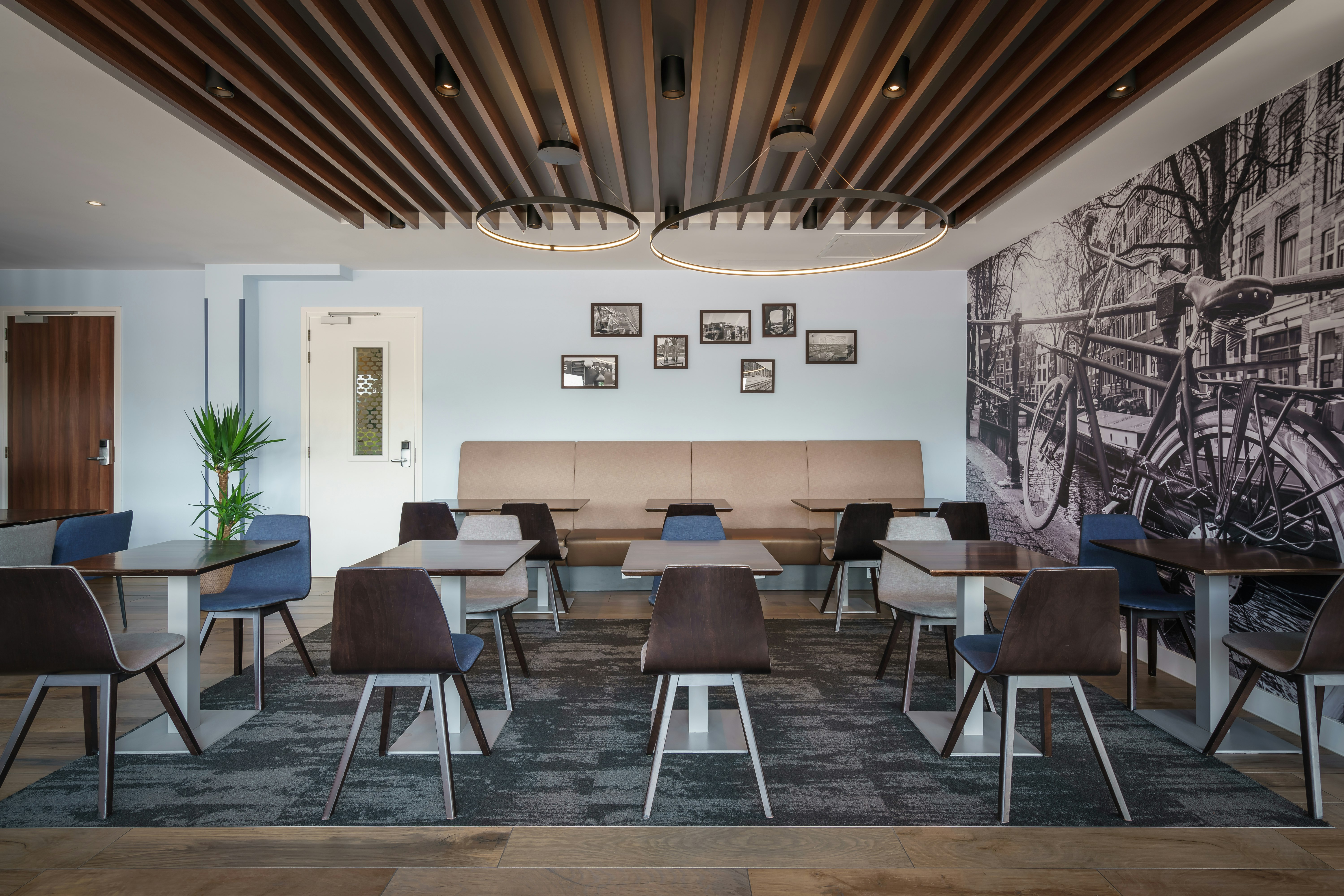Hampton By Hilton Amsterdam Centre East 42/63